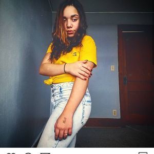 Meet your Posher, Itzabella